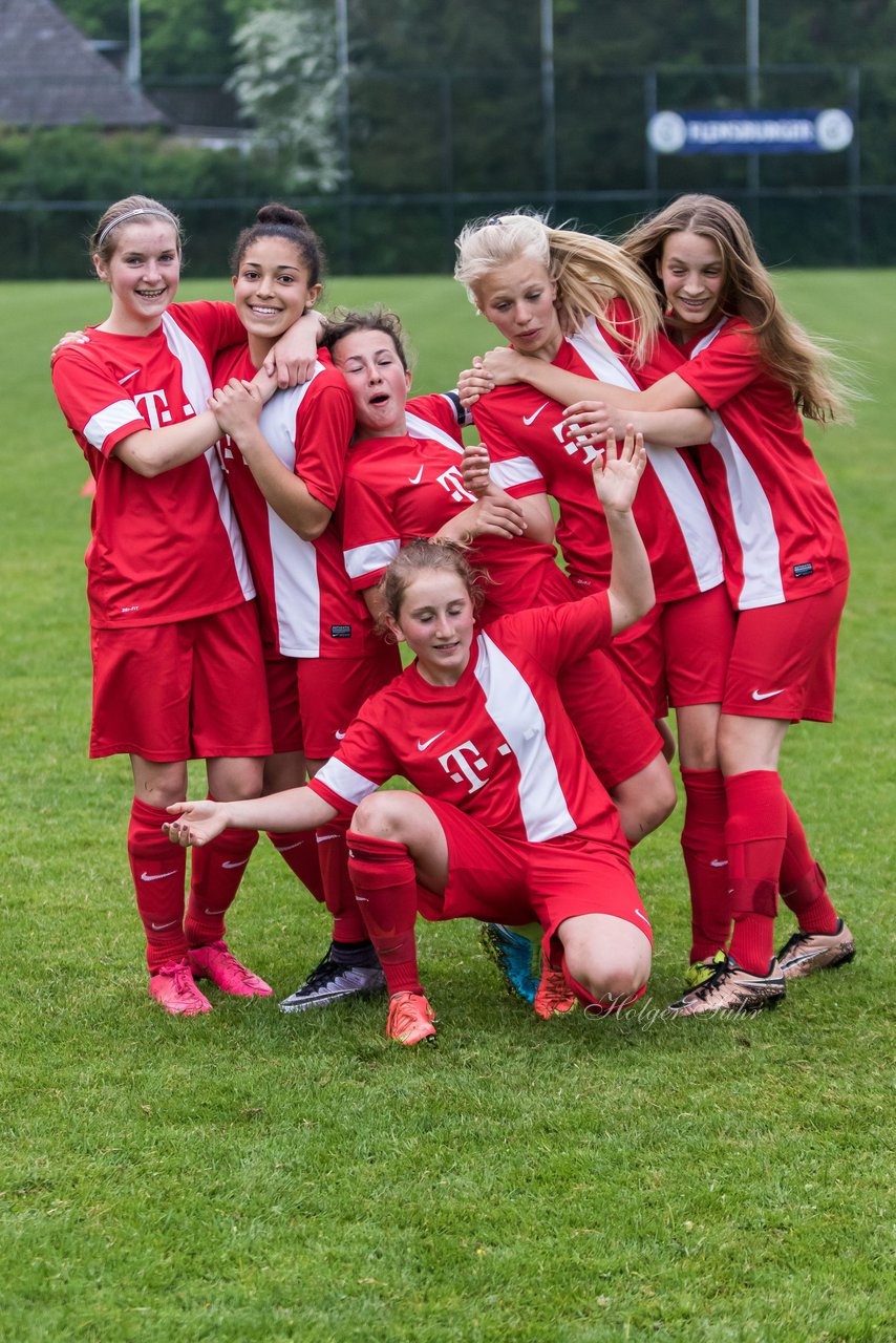 Bild 90 - wCJ SV Steinhorst/Labenz - VfL Oldesloe : Ergebnis: 18:0